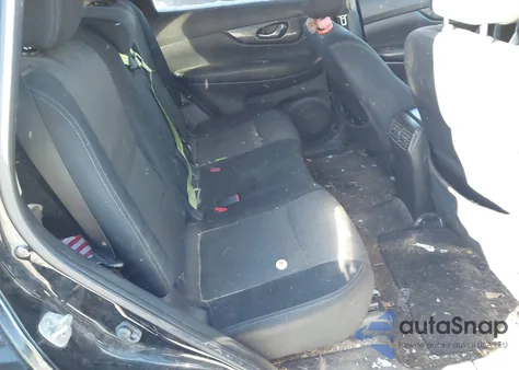 2017 Nissan Rogue Sv z USA, uszkodzony, nr VIN JN8AT2MV4HW022898